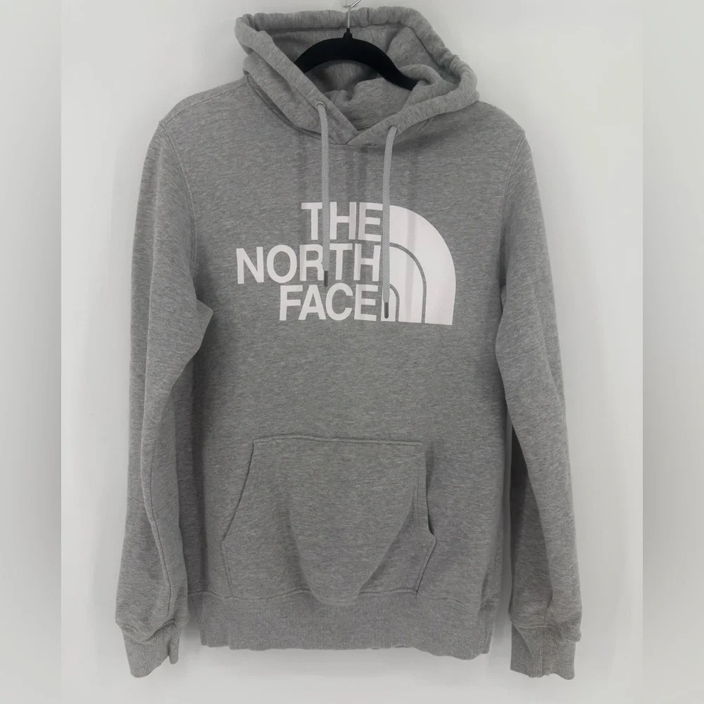 The North‎ Face Men's Small Gray Hoodie